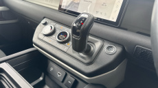 Land Rover Defender 2.0 D200 SE 110 5dr Auto Diesel Estate